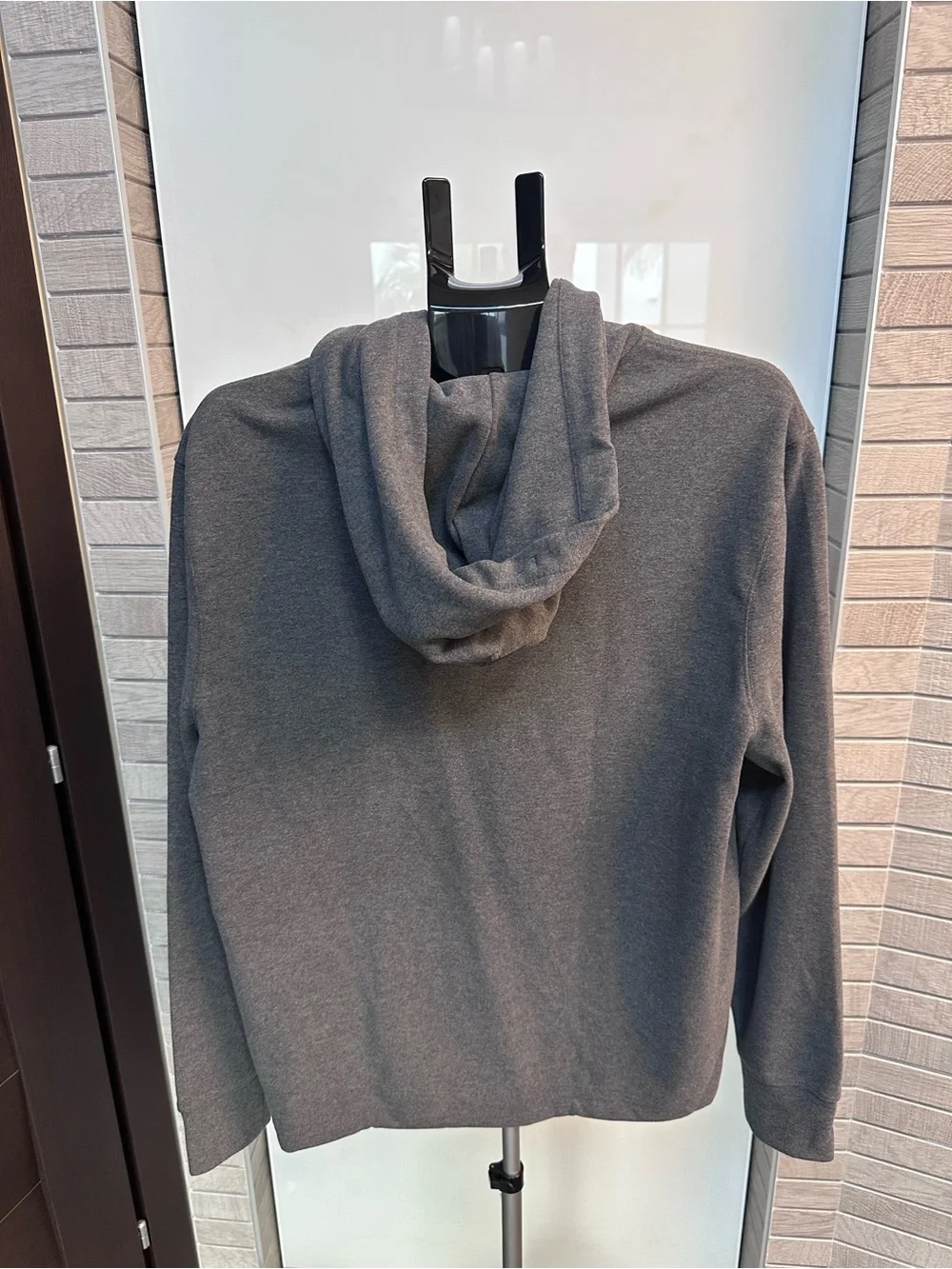 J. Crew Seaboard Men's Gray Hooded Sweat Shirt